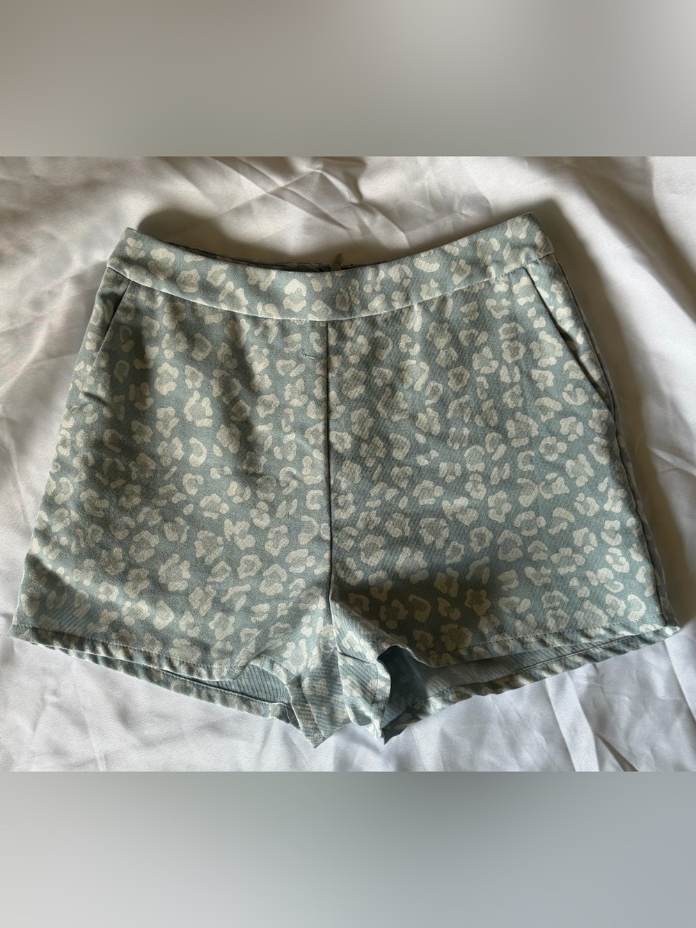 Le Lis High-Waist Mint Animal-Print Shorts